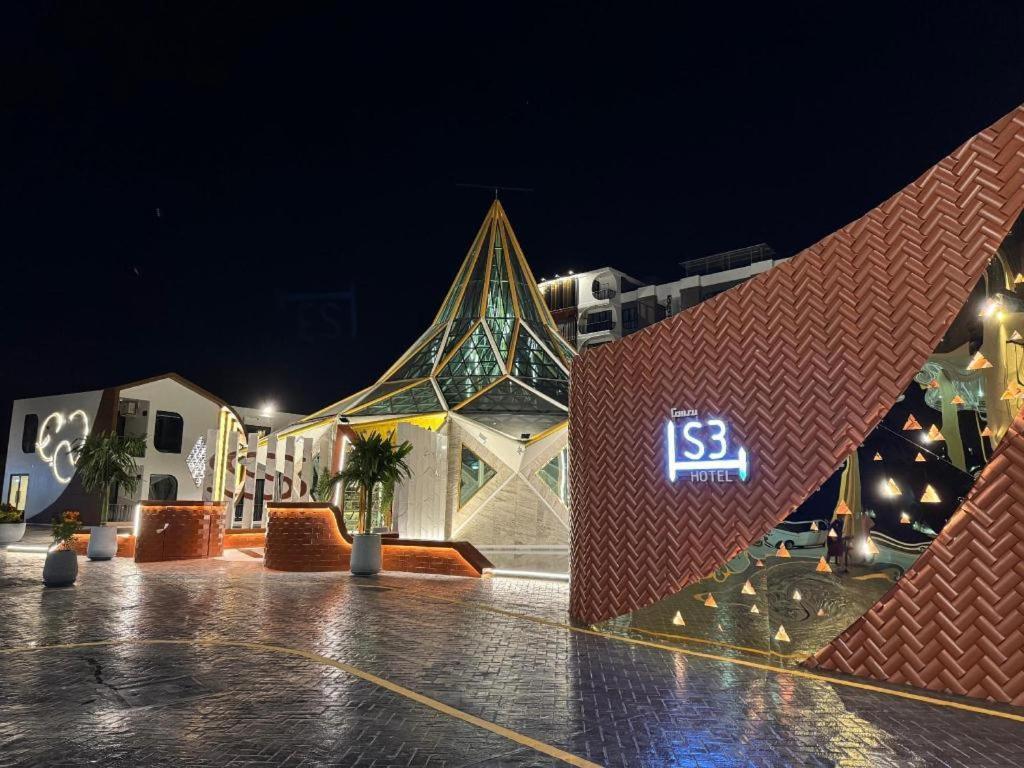At Ayutthaya Hotel Exterior photo